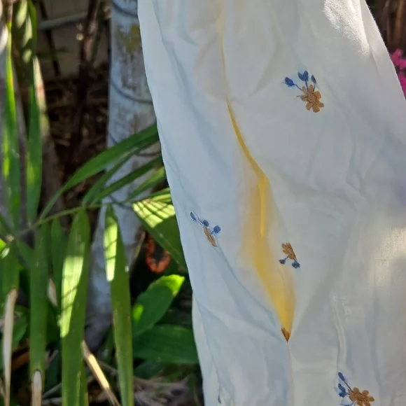 Polagram Cream Floral Dress - Picture 6 of 10